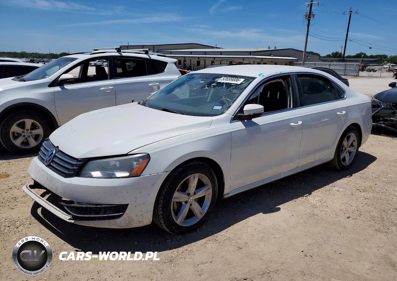 2014 Volkswagen Passat S – zdjęcie 1 z 12