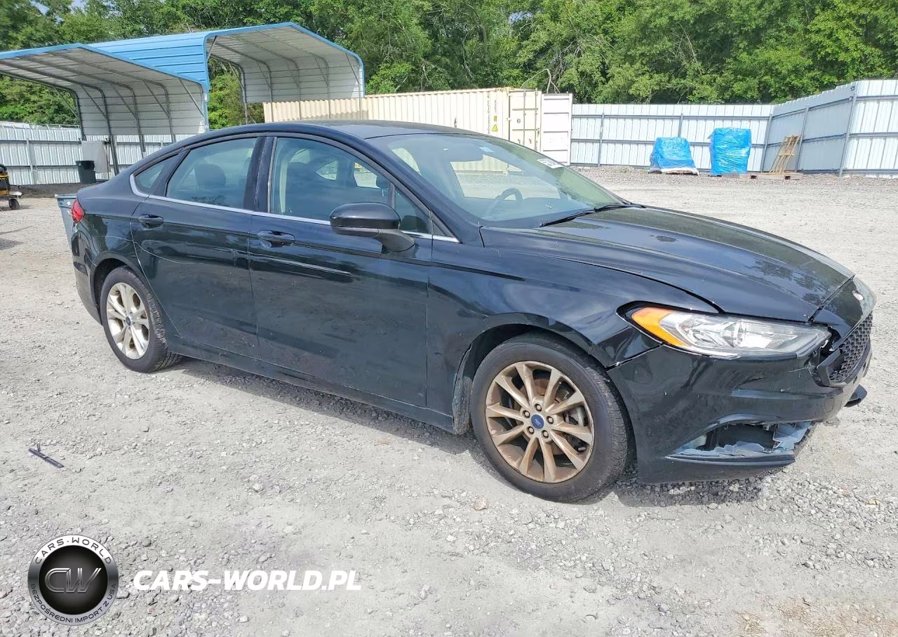 2017 Ford Fusion Se VIN:3FA6P0H73HR217826 - 4