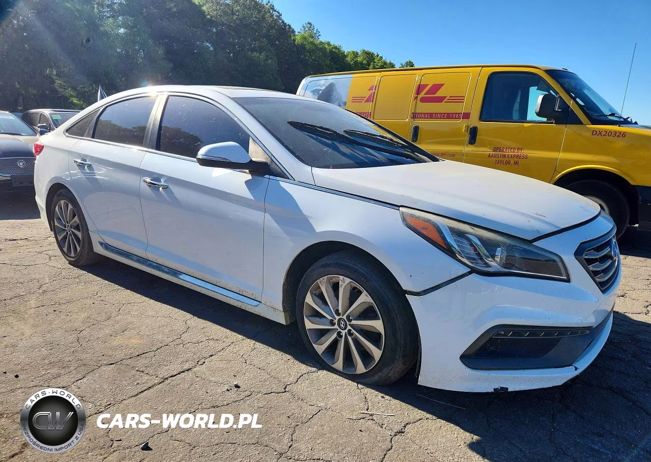 2017 Hyundai Sonata Sport VIN:5NPE34AF0HH538381 - 4