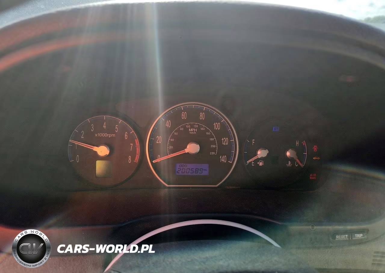 2007 Hyundai Santa Fe Gls VIN:5NMSG13D47H074766 - 9