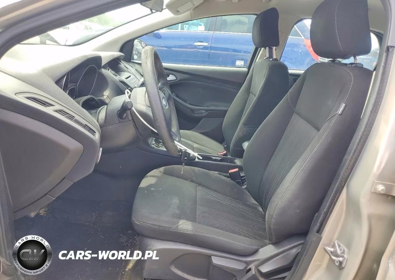 2016 Ford Focus Se VIN:1FADP3K22GL359152 - 7
