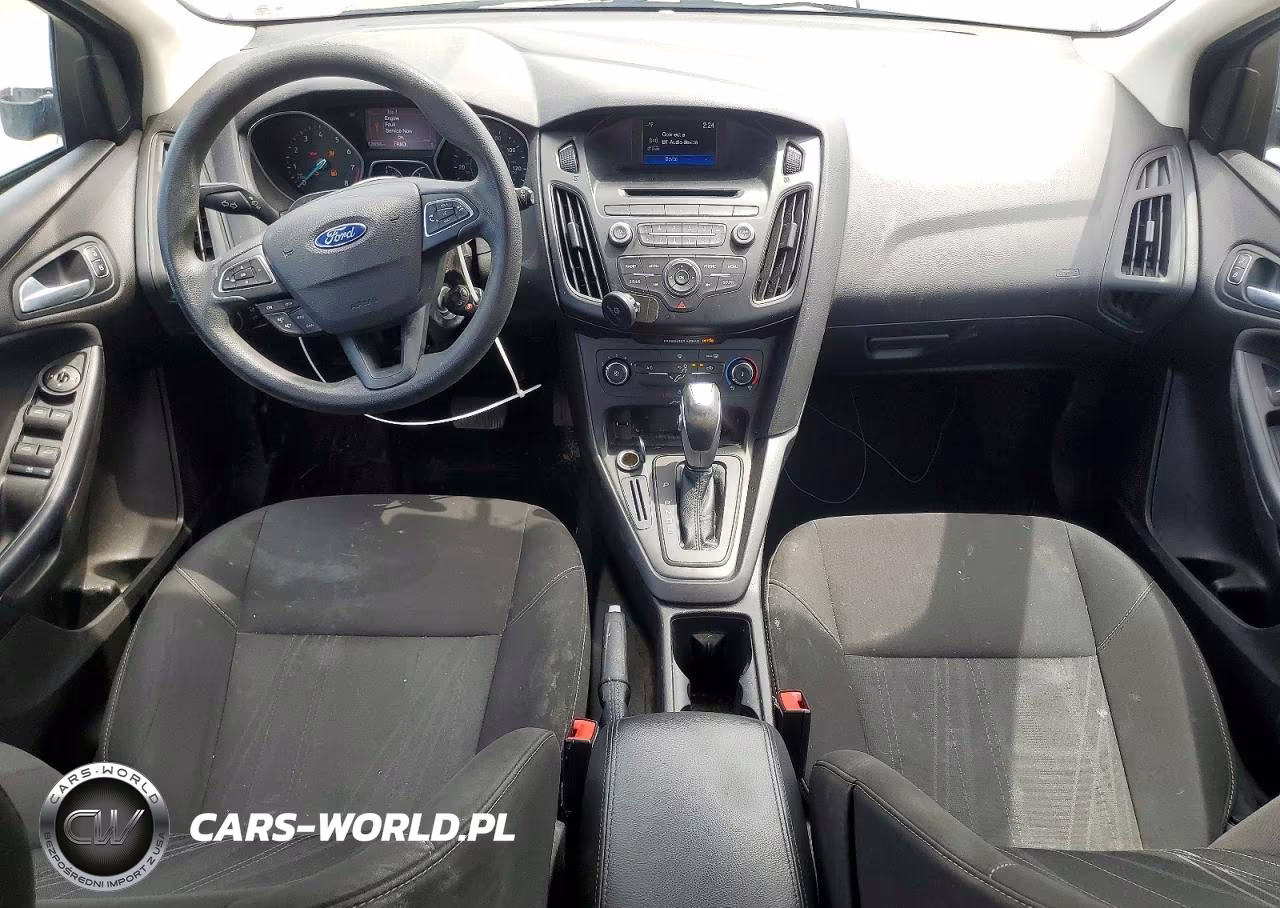 2016 Ford Focus Se VIN:1FADP3K22GL359152 - 8