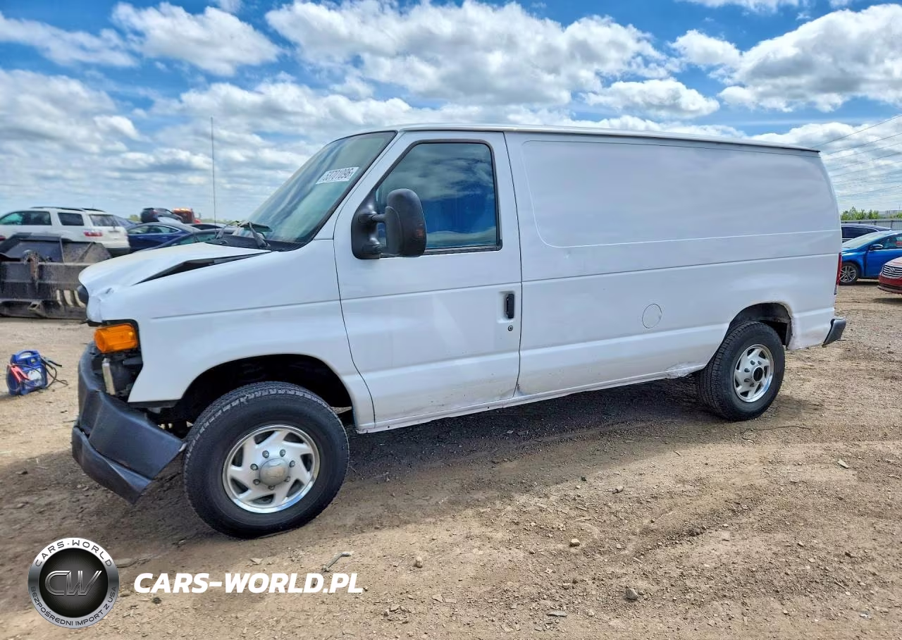 2013 Ford Econoline E250 Van – zdjęcie 1 z 12