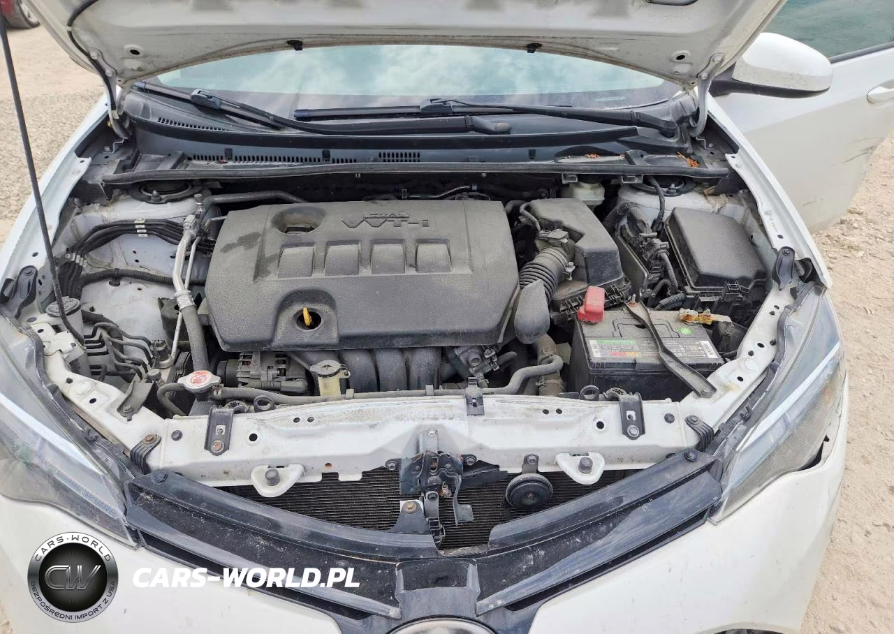 2017 Toyota Corolla Le VIN:5YFBURHE4HP733946 - 11