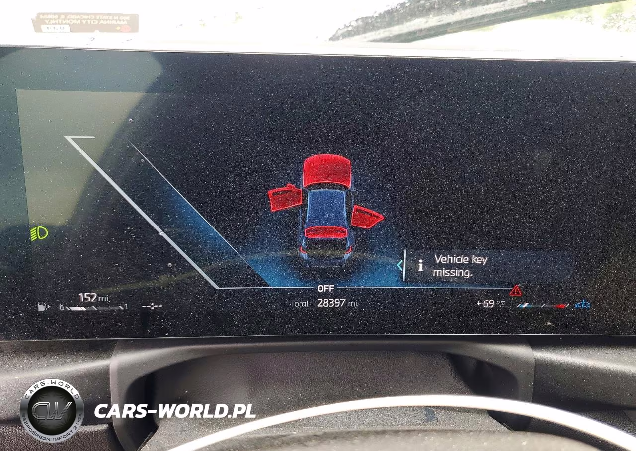 2024 BMW 330Xi VIN:3MW89FF06R8D90895 - 9