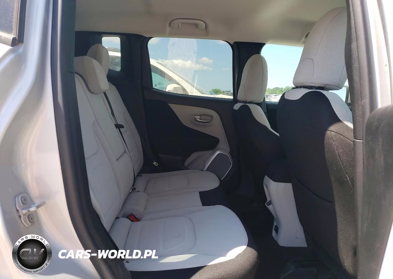 2018 Jeep Renegade Latitude VIN:ZACCJBBB8JPG76194 - 11