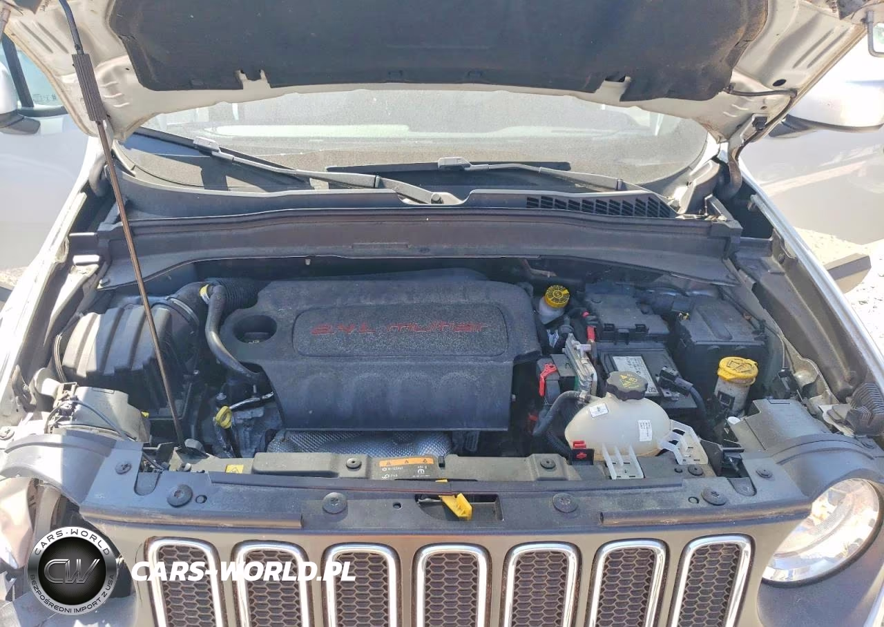 2018 Jeep Renegade Latitude VIN:ZACCJBBB8JPG76194 - 12