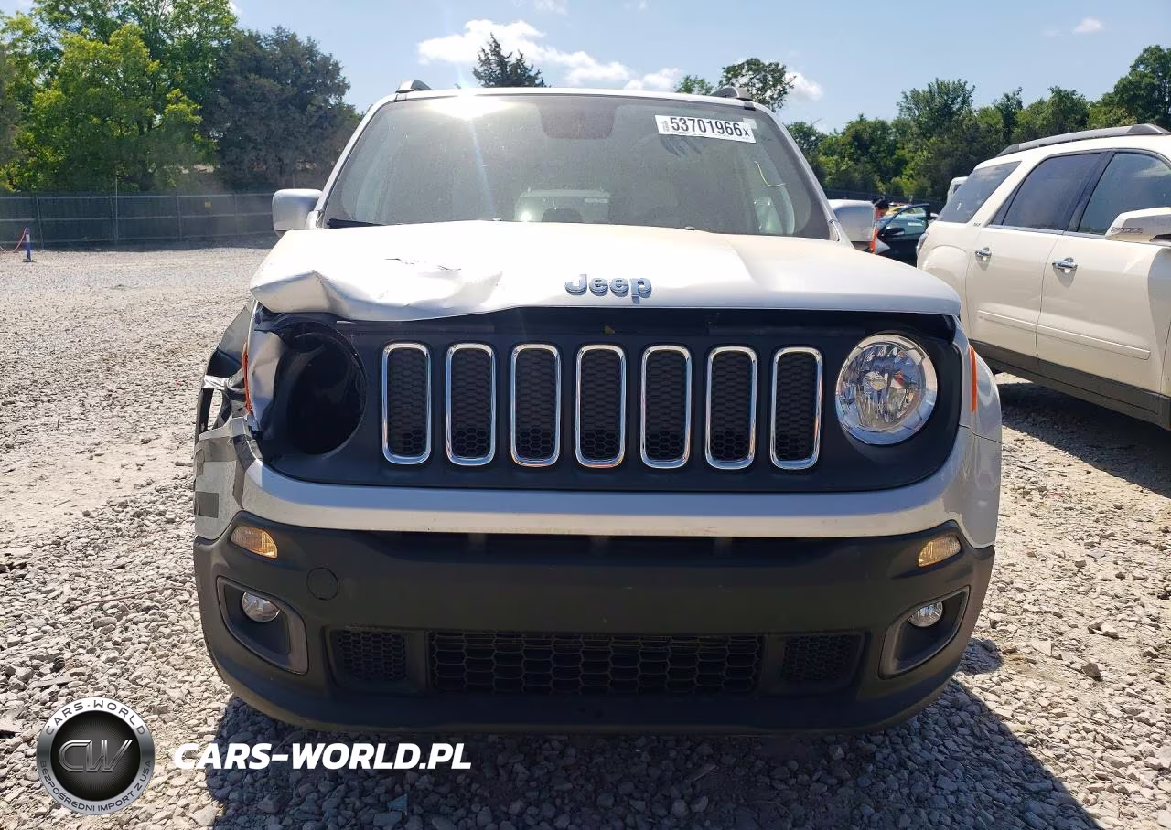 2018 Jeep Renegade Latitude VIN:ZACCJBBB8JPG76194 - 5