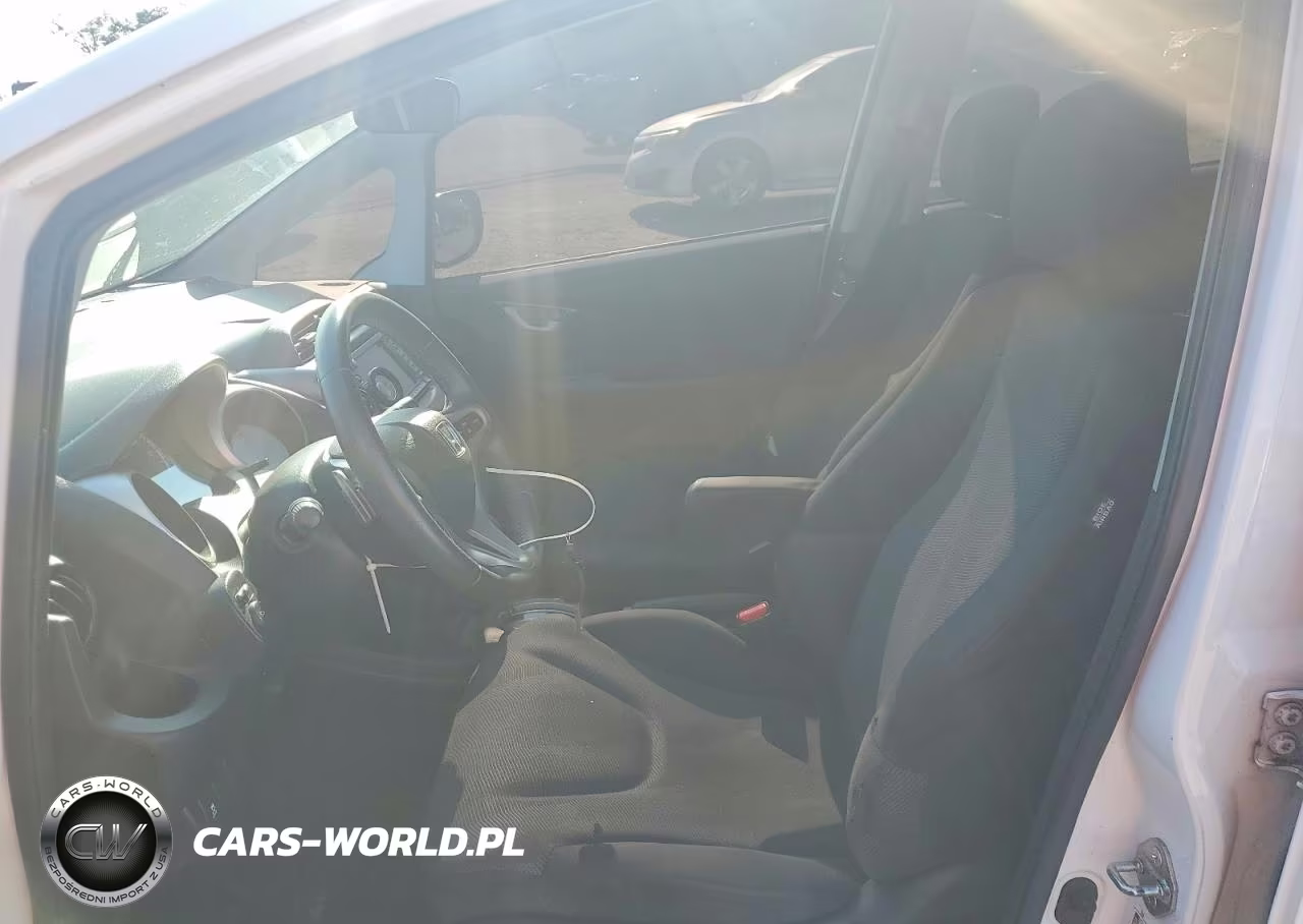 2009 Honda Fit Sport VIN:JHMGE88699S034753 - 7