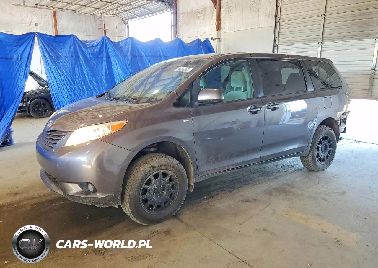 2017 Toyota Sienna Le