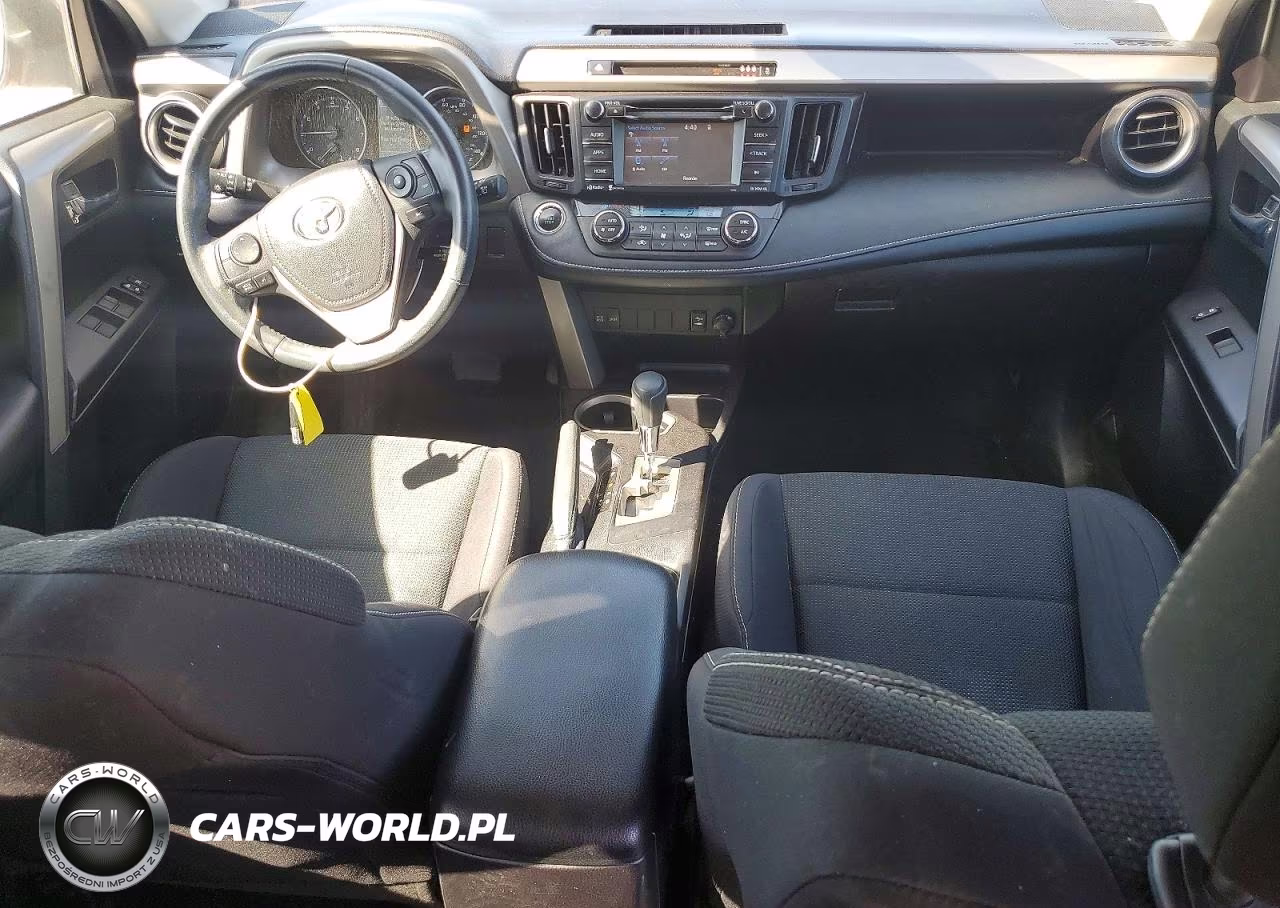 2018 Toyota Rav4 Xle VIN:2T3WFREV6JW434356 - 8