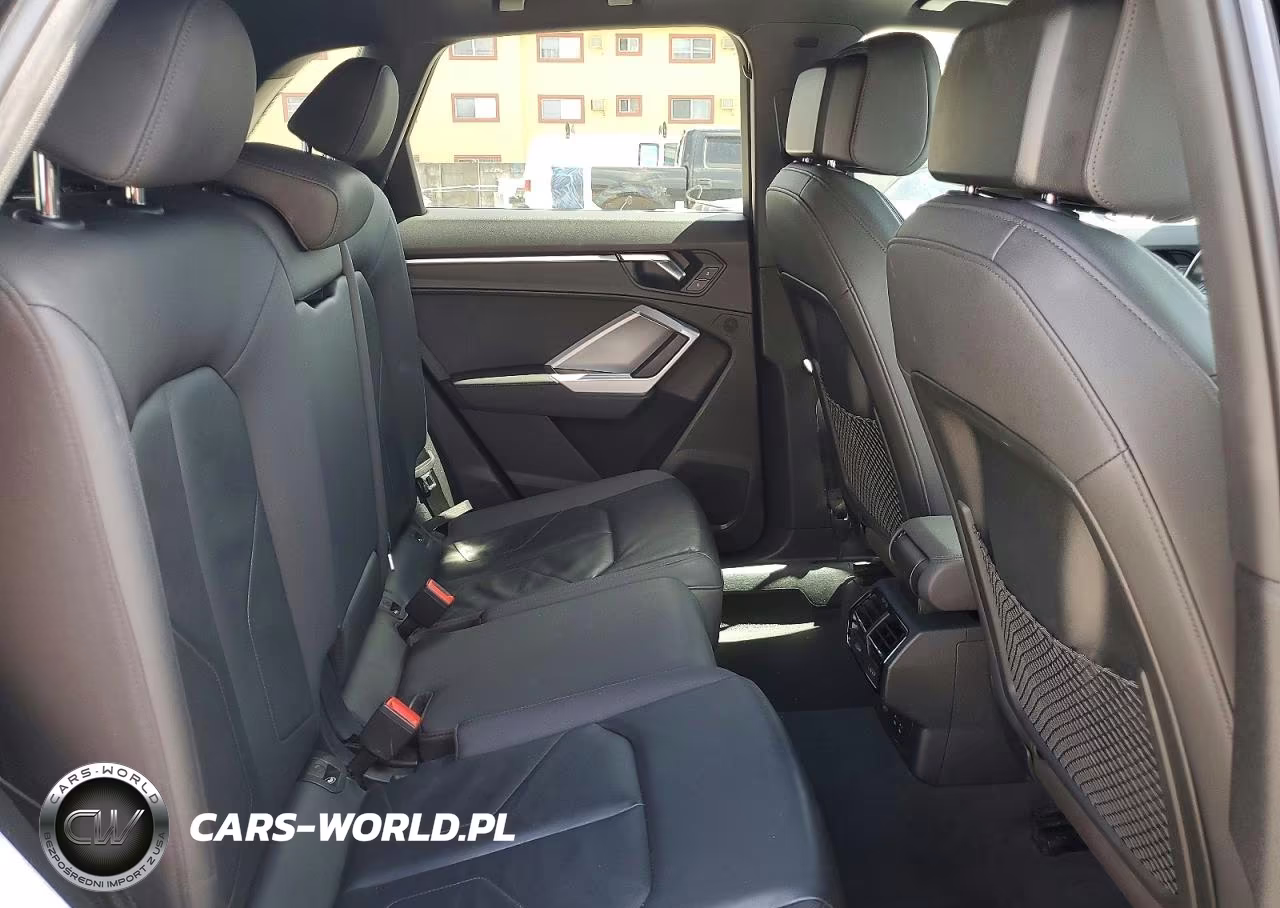 2020 Audi Q3 Premium VIN:WA1AECF30L1026244 - 10