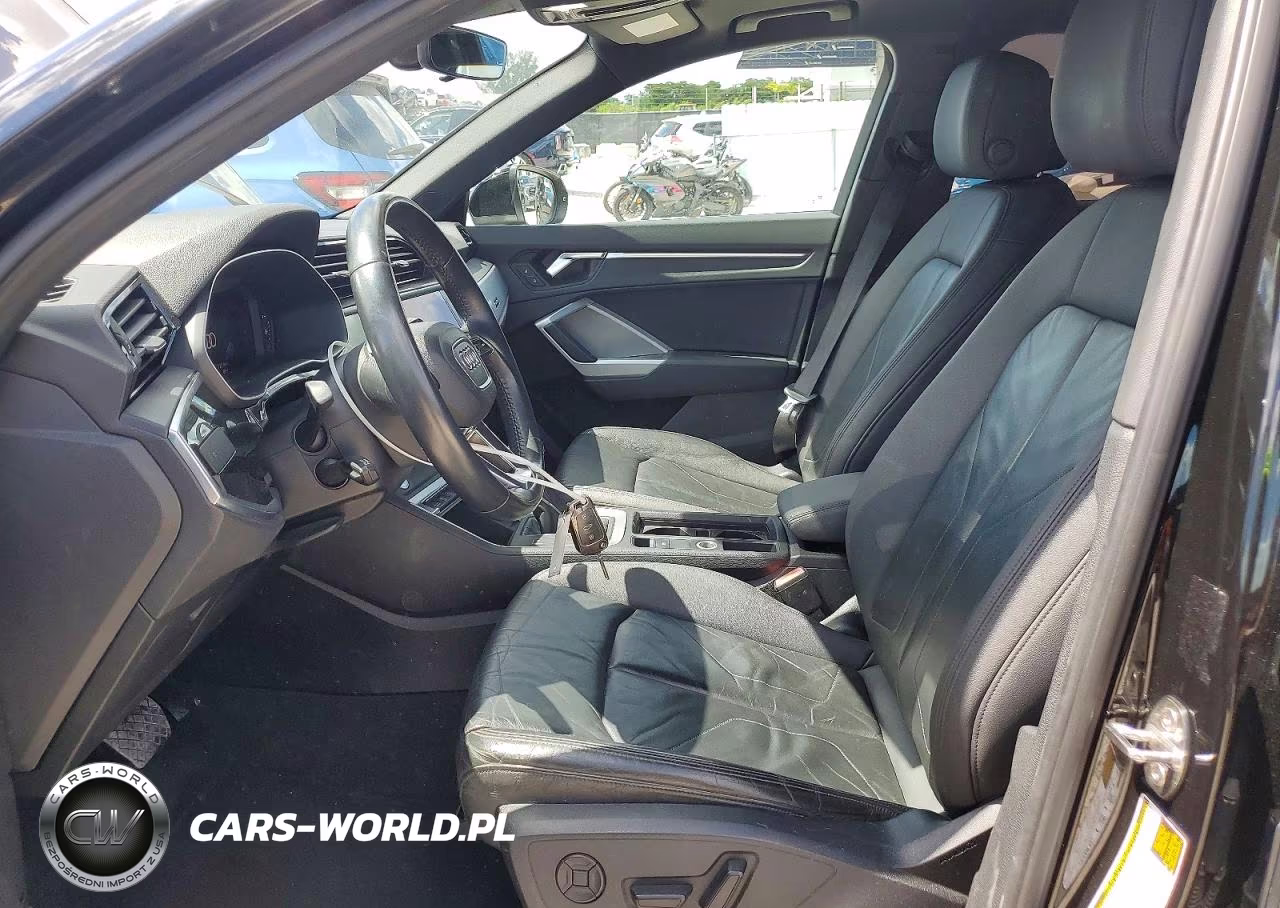 2020 Audi Q3 Premium VIN:WA1AECF30L1026244 - 7