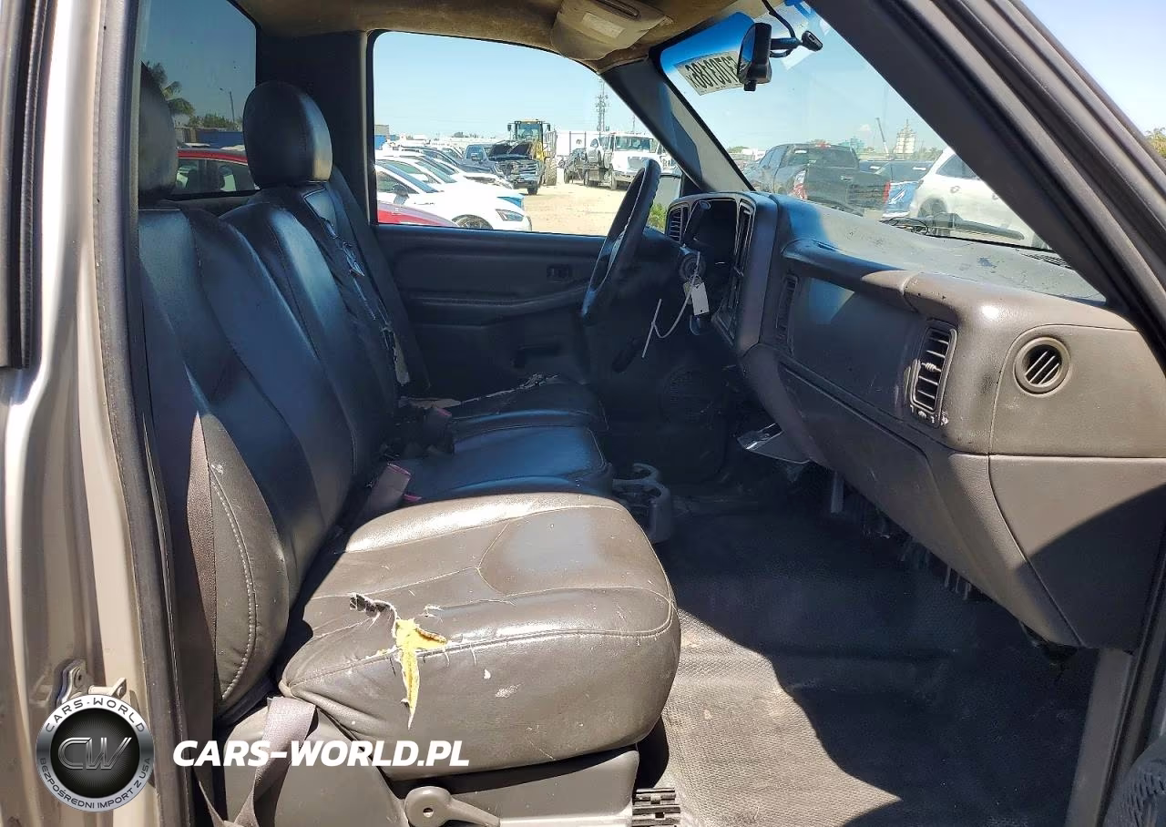 2007 GMC New Sierra C1500 Classic VIN:1GTEC14X17Z188592 - 10