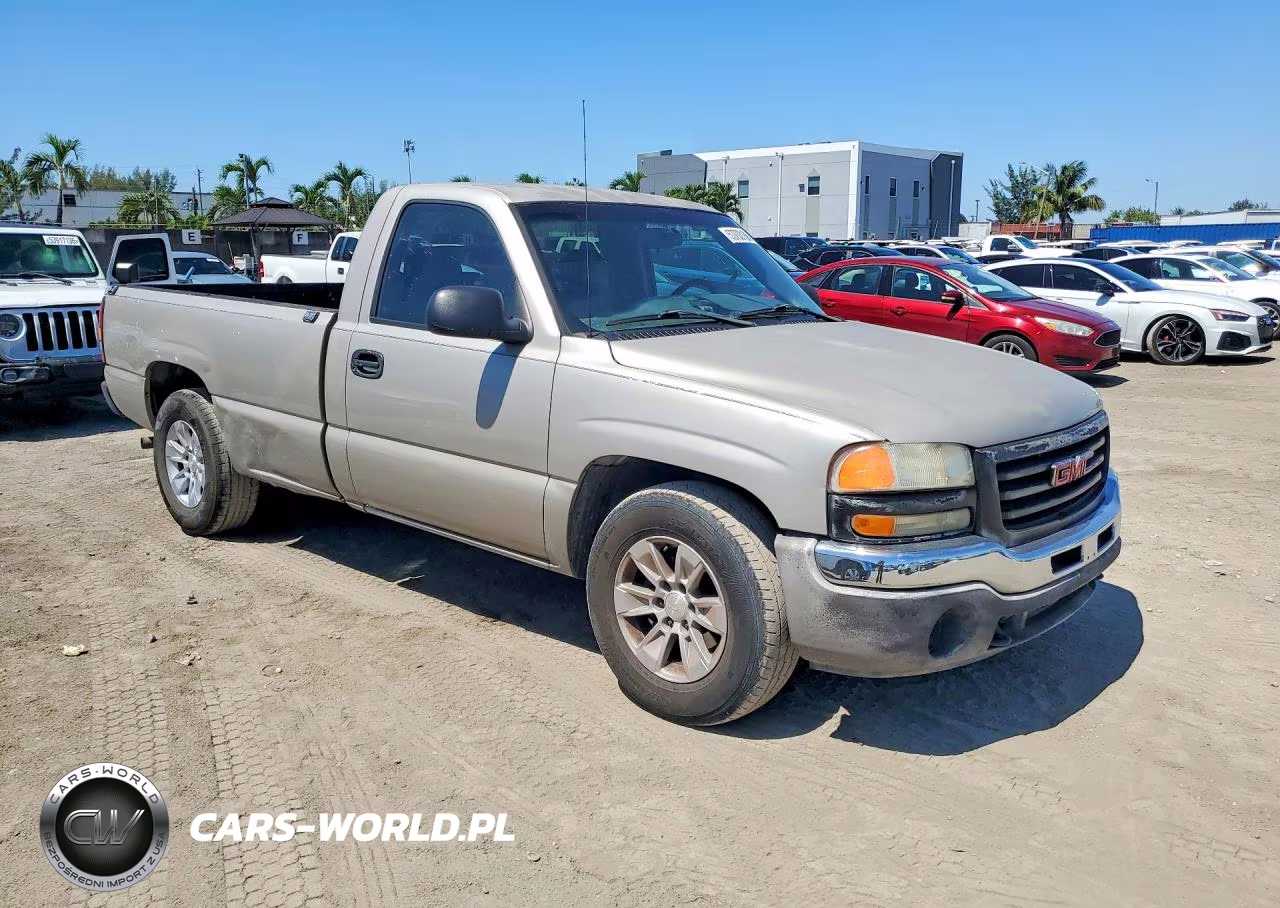 2007 GMC New Sierra C1500 Classic VIN:1GTEC14X17Z188592 - 4