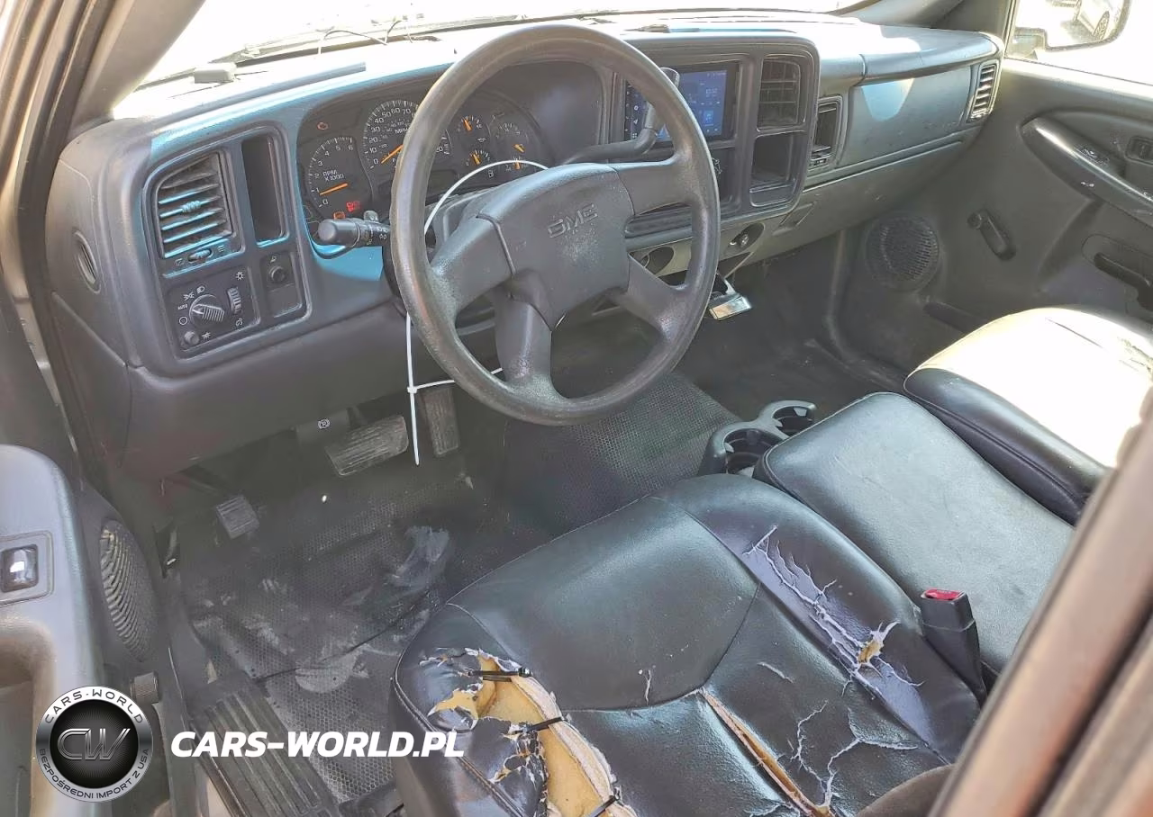 2007 GMC New Sierra C1500 Classic VIN:1GTEC14X17Z188592 - 8