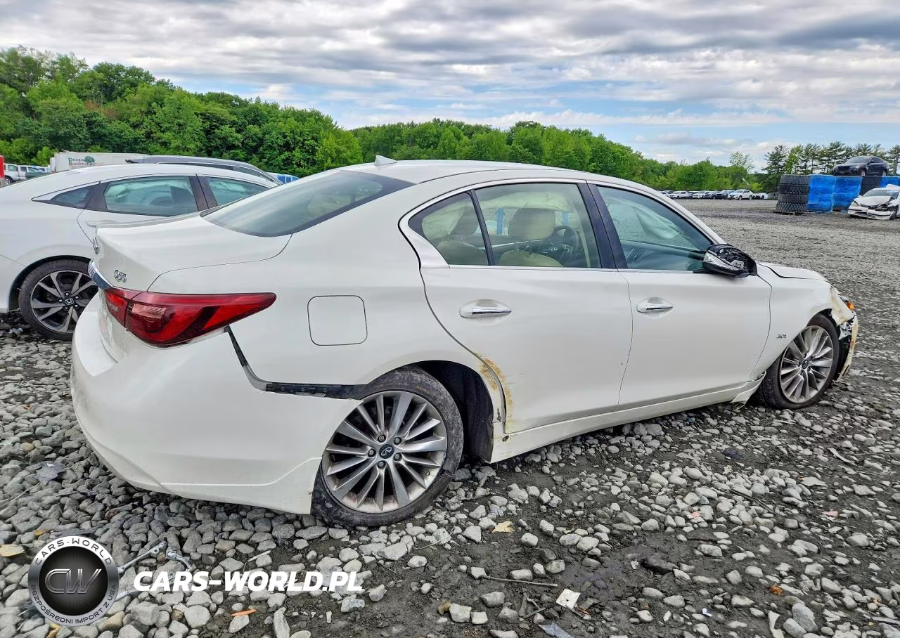2019 Infiniti Q50 3.0T Luxe VIN:JN1EV7AR3KM556587 - 3