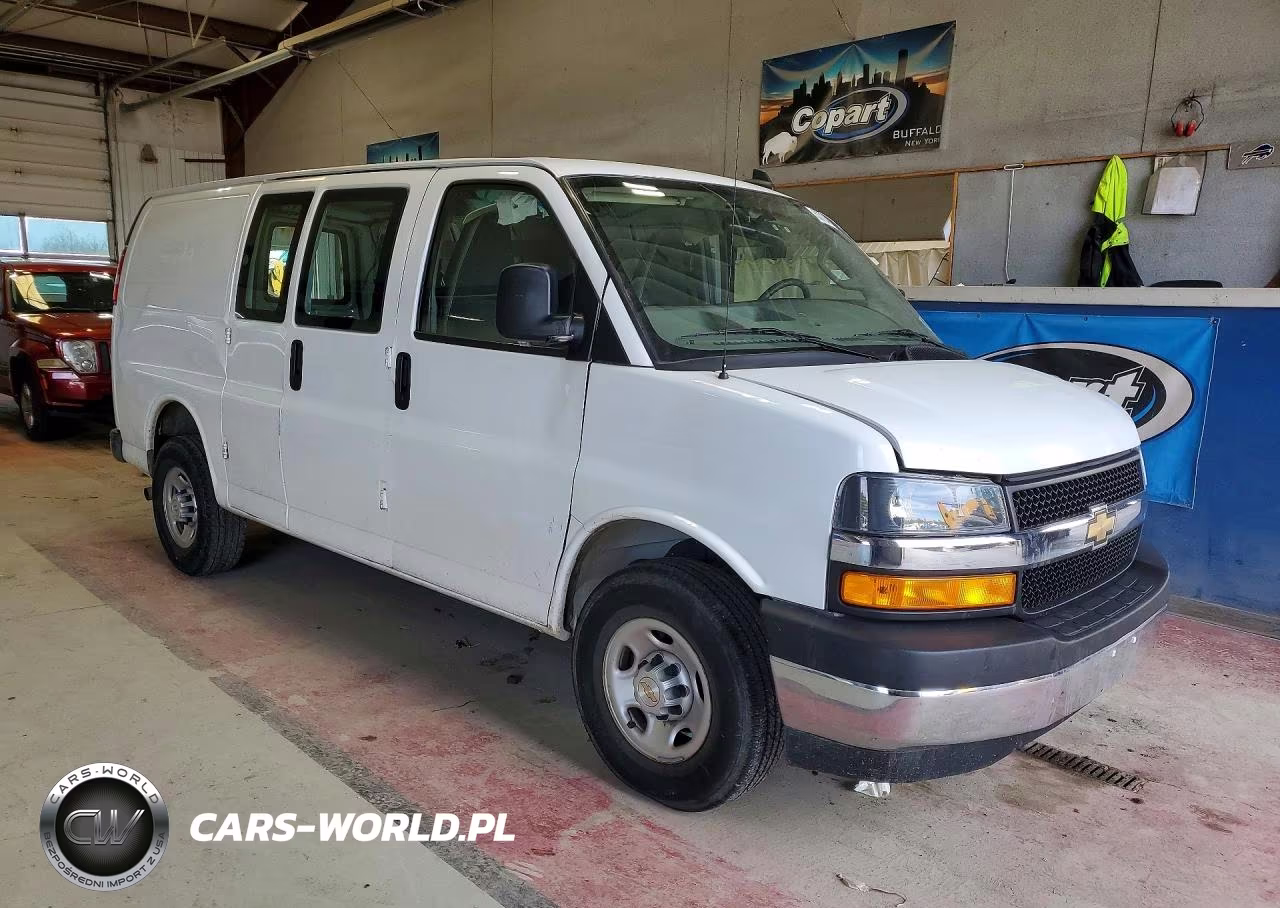 2022 Chevrolet Express G2500 VIN:1GCWGAF79N1195887 - 4