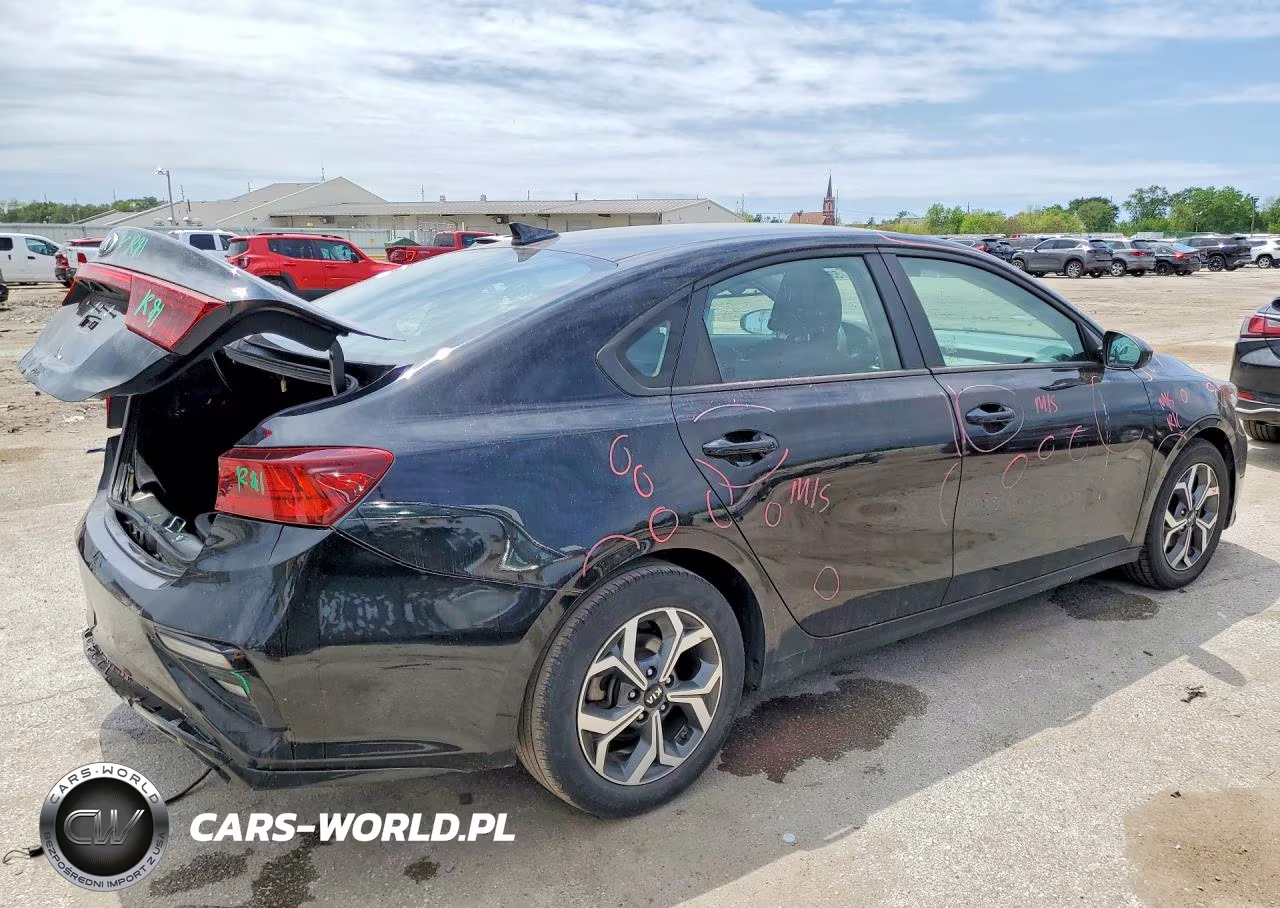 2021 Kia Forte Lxs VIN:3KPF24AD3ME374144 - 3