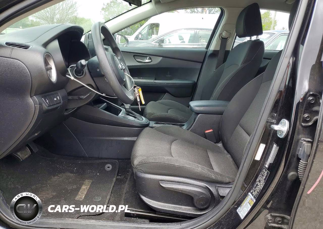 2021 Kia Forte Lxs VIN:3KPF24AD3ME374144 - 7