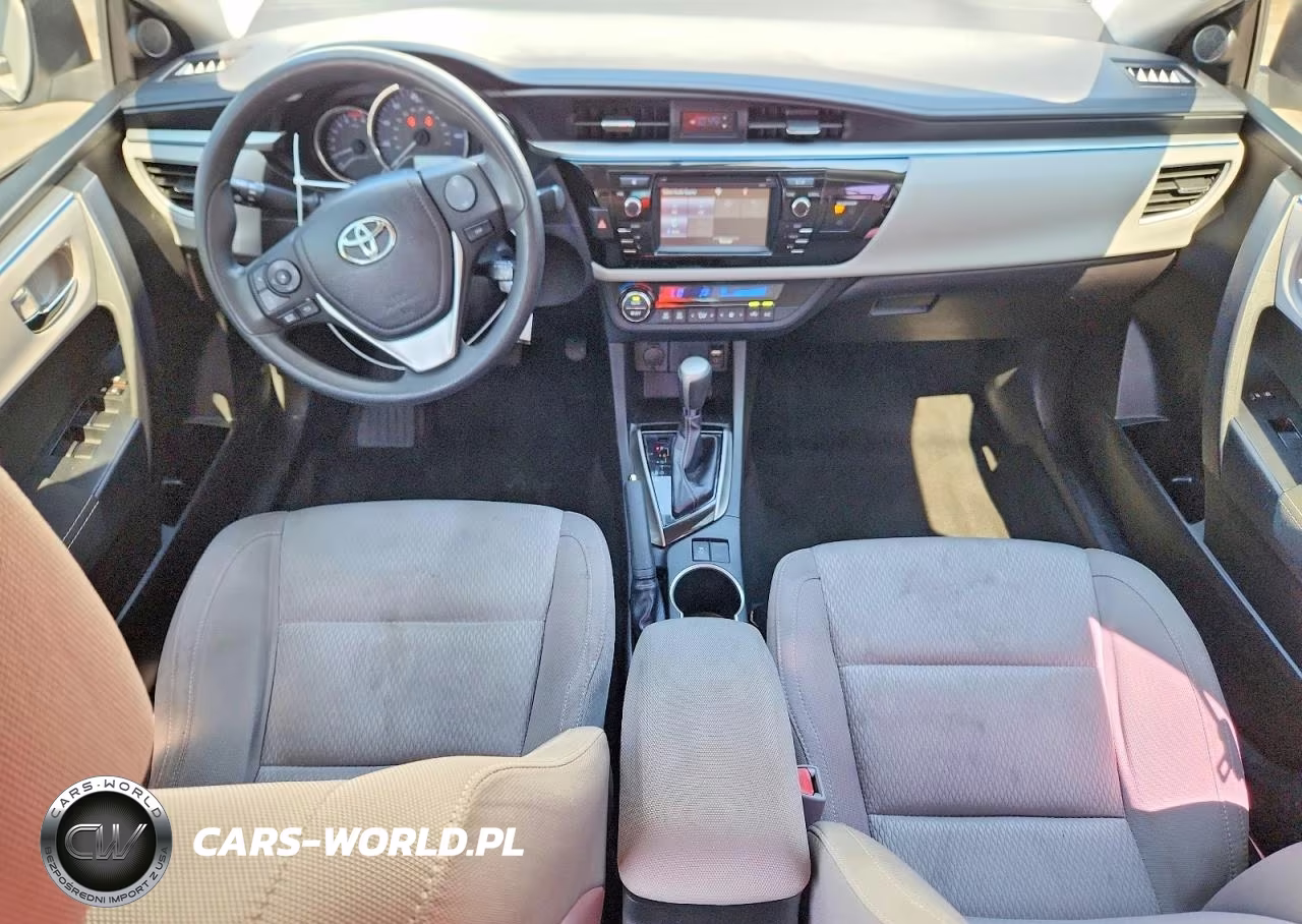 2016 Toyota Corolla Le VIN:5YFBURHE3GP553968 - 8