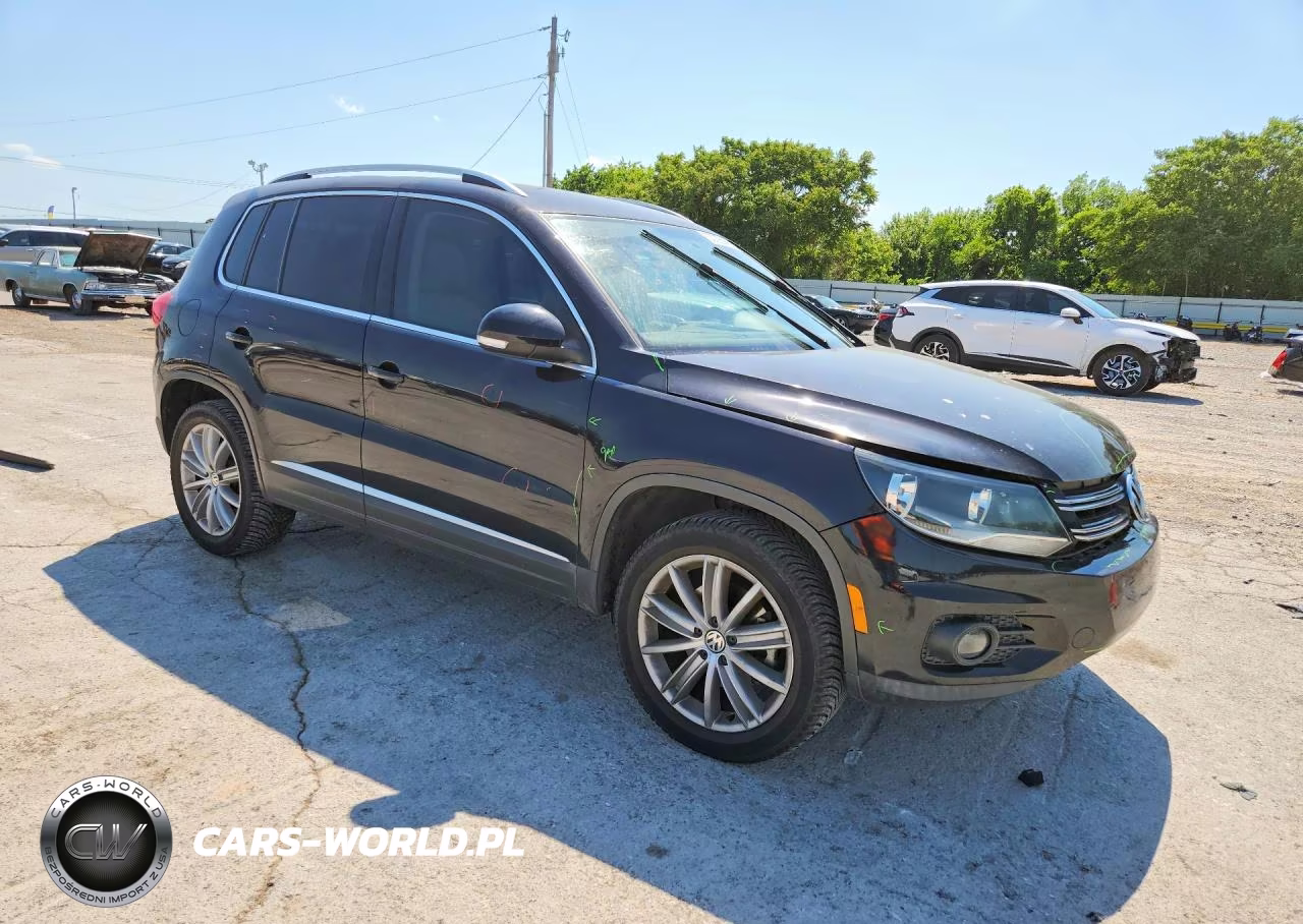 2013 Volkswagen Tiguan S VIN:WVGAV3AXXDW569861 - 4