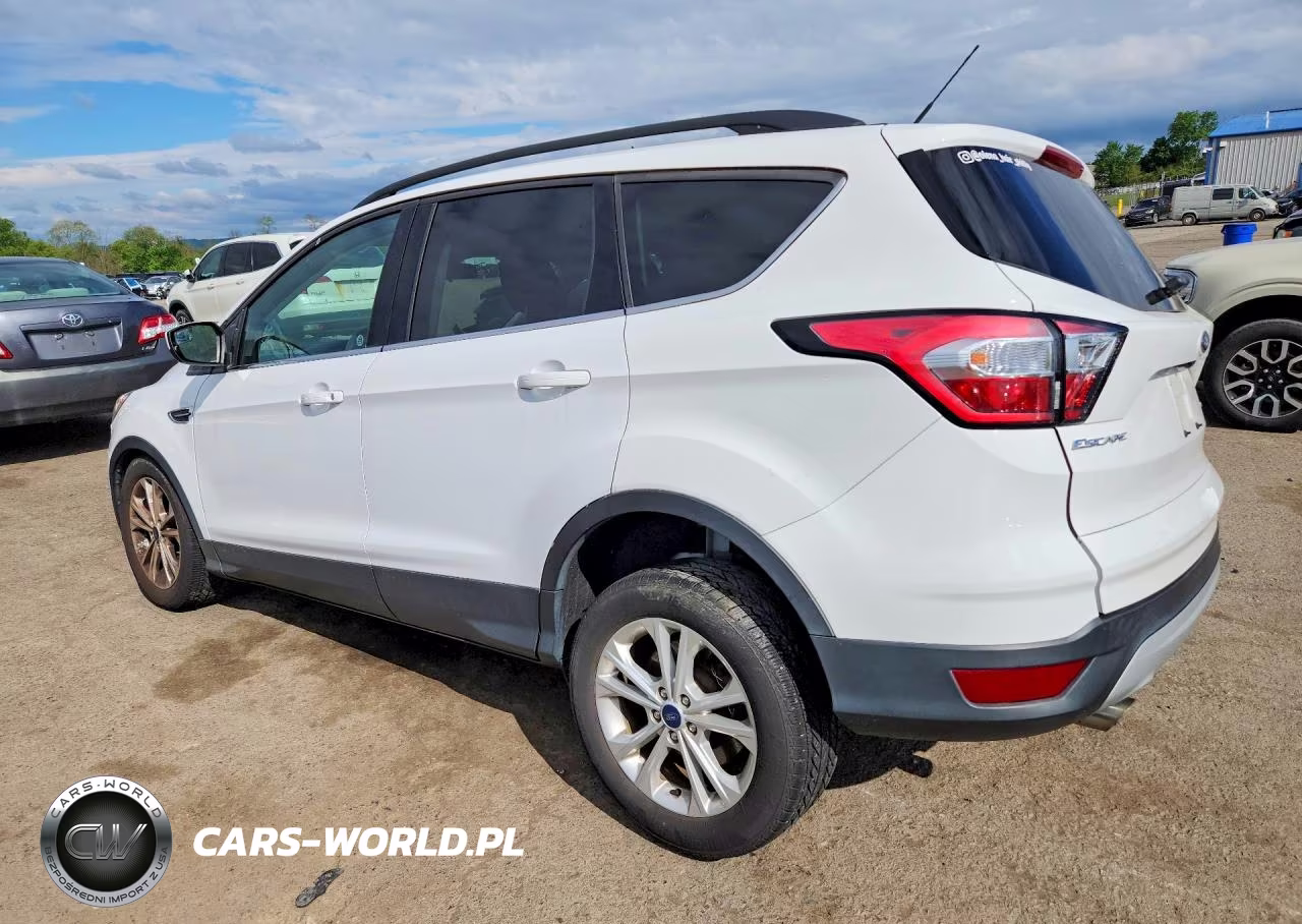 2018 Ford Escape VIN:1FMCU9GD6JUA46307 - 2