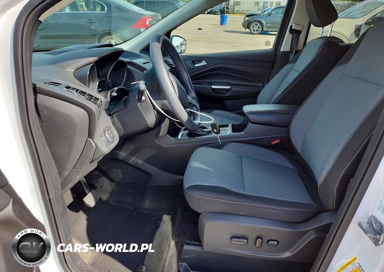 2018 Ford Escape VIN:1FMCU9GD6JUA46307 - 7