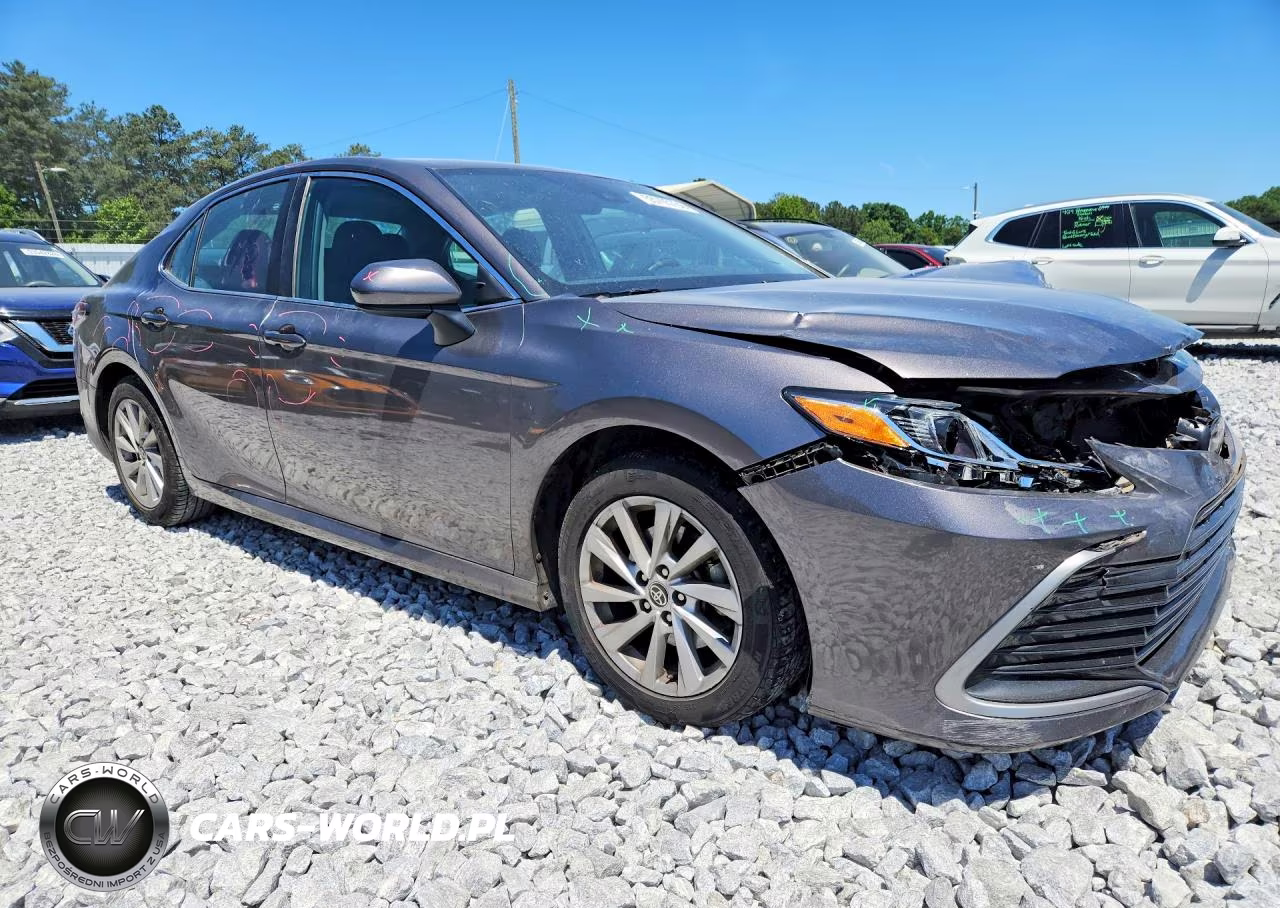 2021 Toyota Camry Le VIN:4T1C11AK5MU450396 - 4