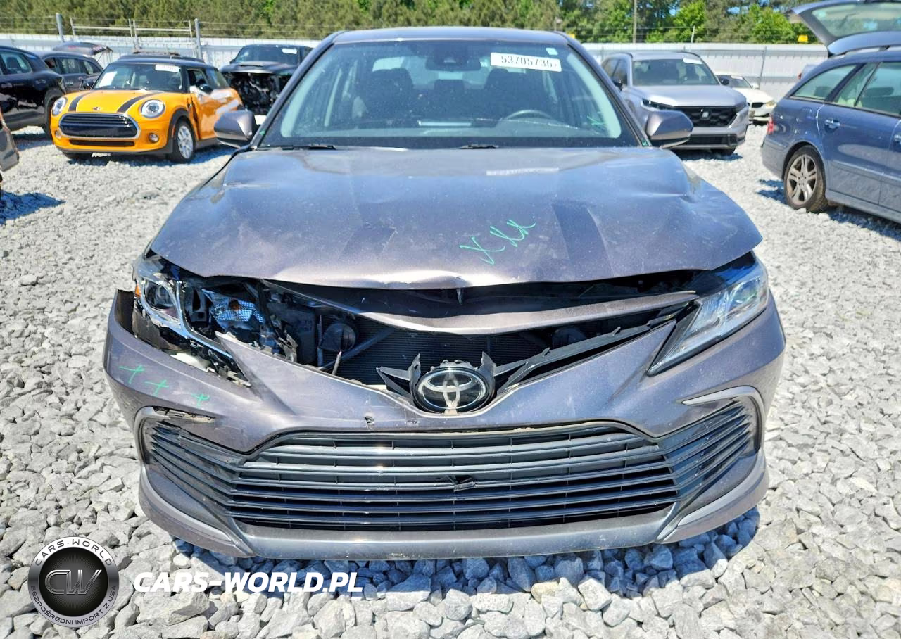 2021 Toyota Camry Le VIN:4T1C11AK5MU450396 - 5