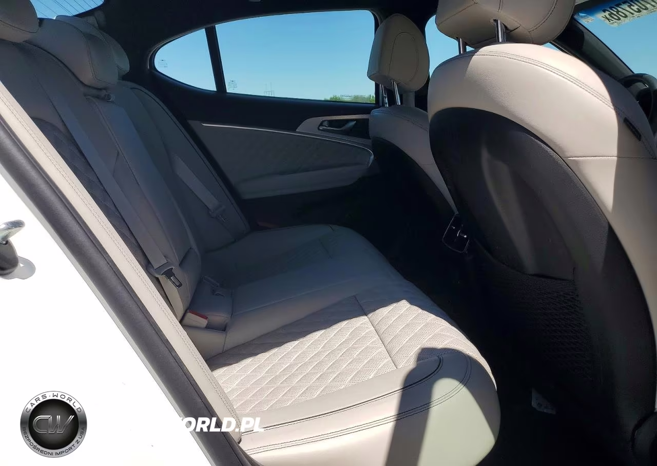 2023 Genesis G70 3.3T Standard VIN:KMTG54TE9PU123489 - 10