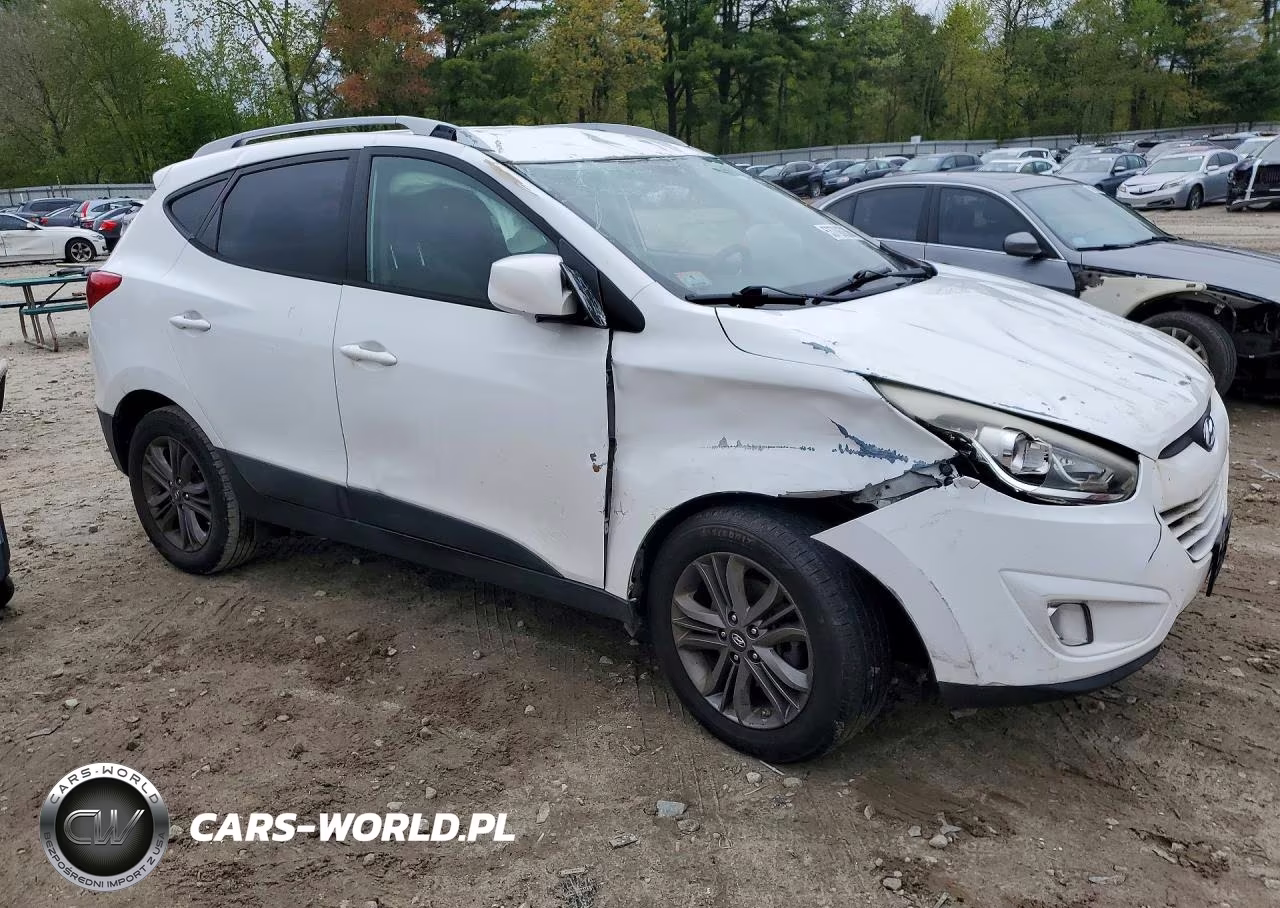 2014 Hyundai Tucson Se VIN:KM8JU3AG6EU793368 - 4