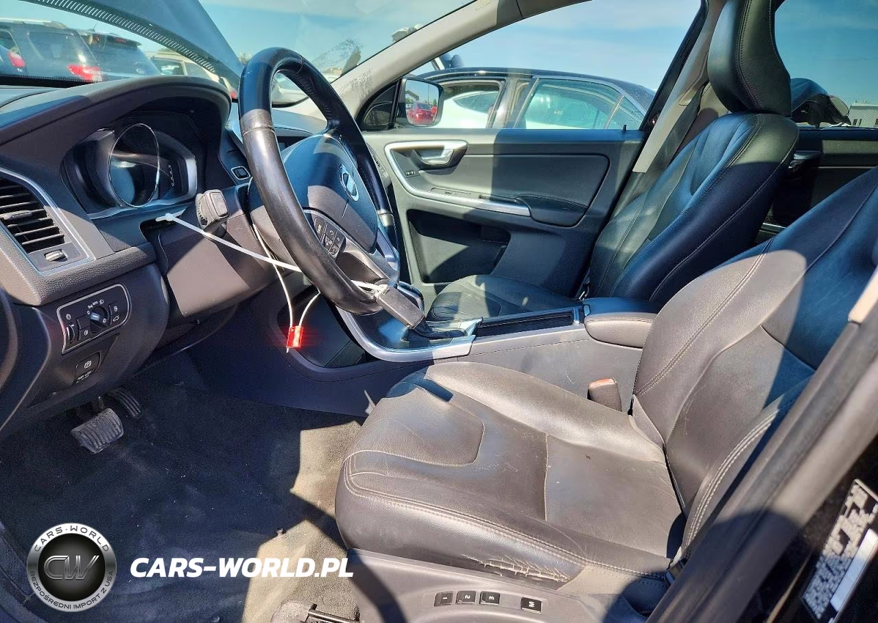 2015 Volvo Xc60 T5 Premier VIN:YV440MDK9F2697389 - 7