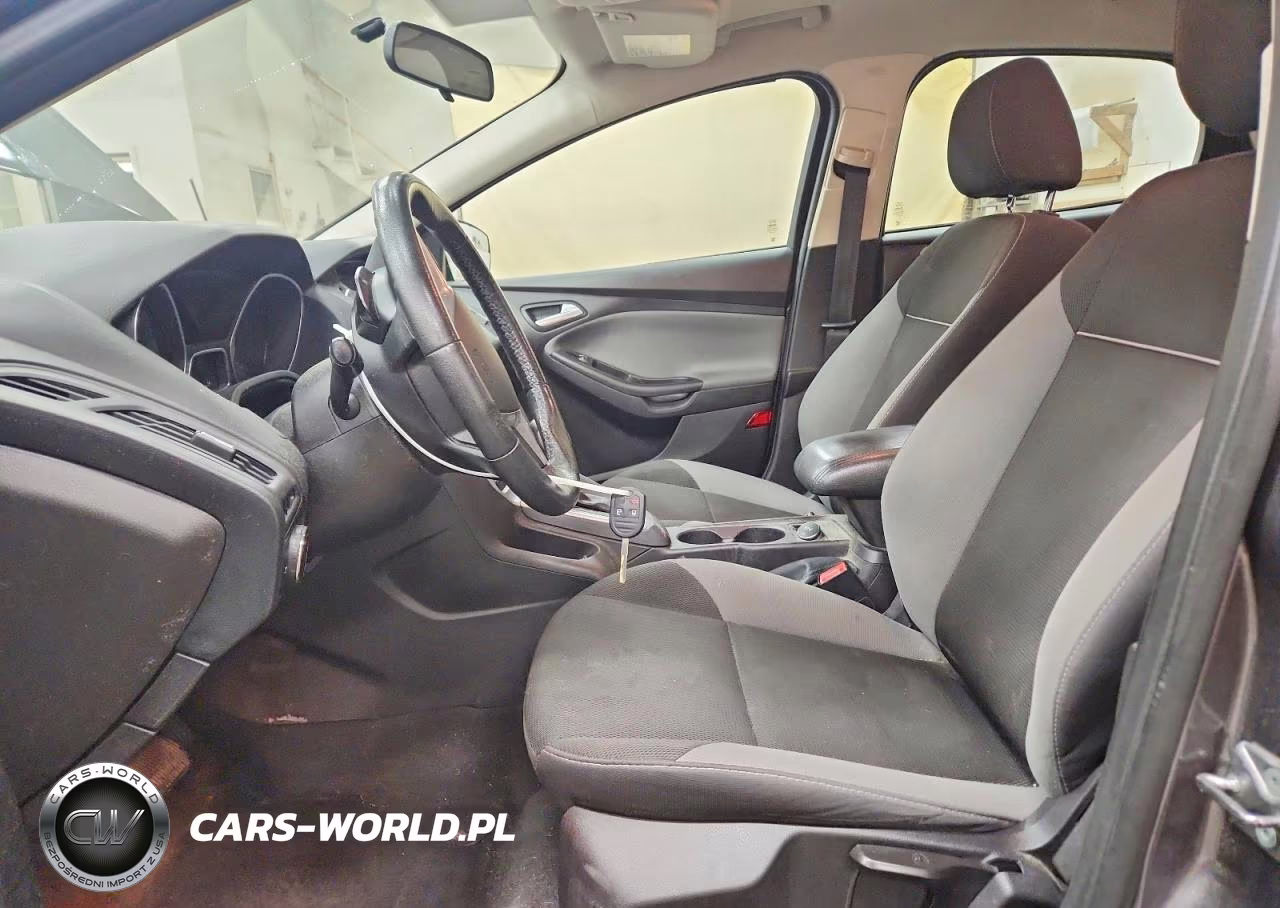 2014 Ford Focus Se VIN:1FADP3F27EL419188 - 7