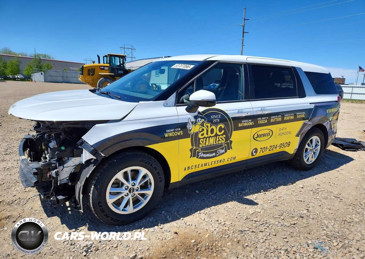 2024 Kia Carnival Lx – zdjęcie 1 z 14