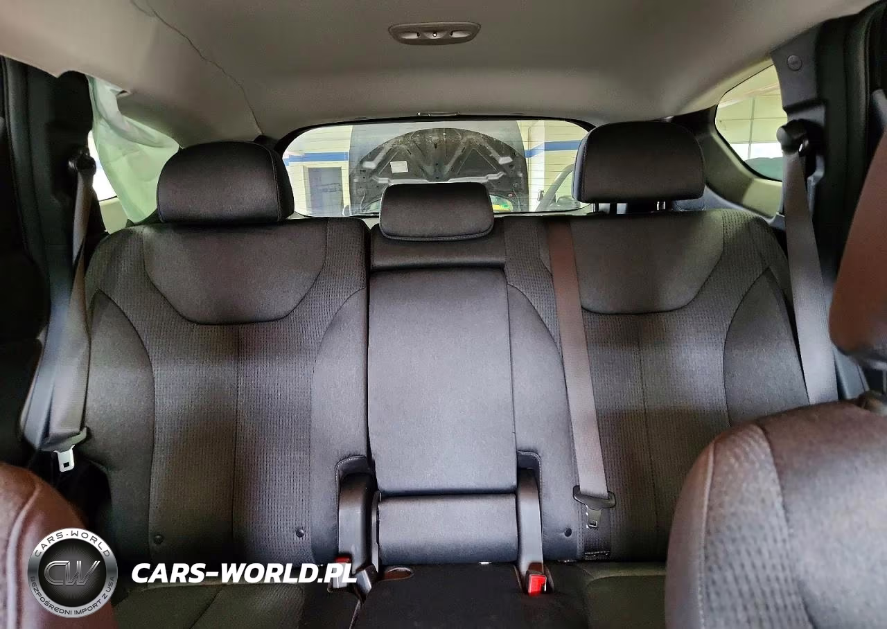 2023 Hyundai Santa Fe Sel VIN:5NMS24AJ2PH608842 - 10