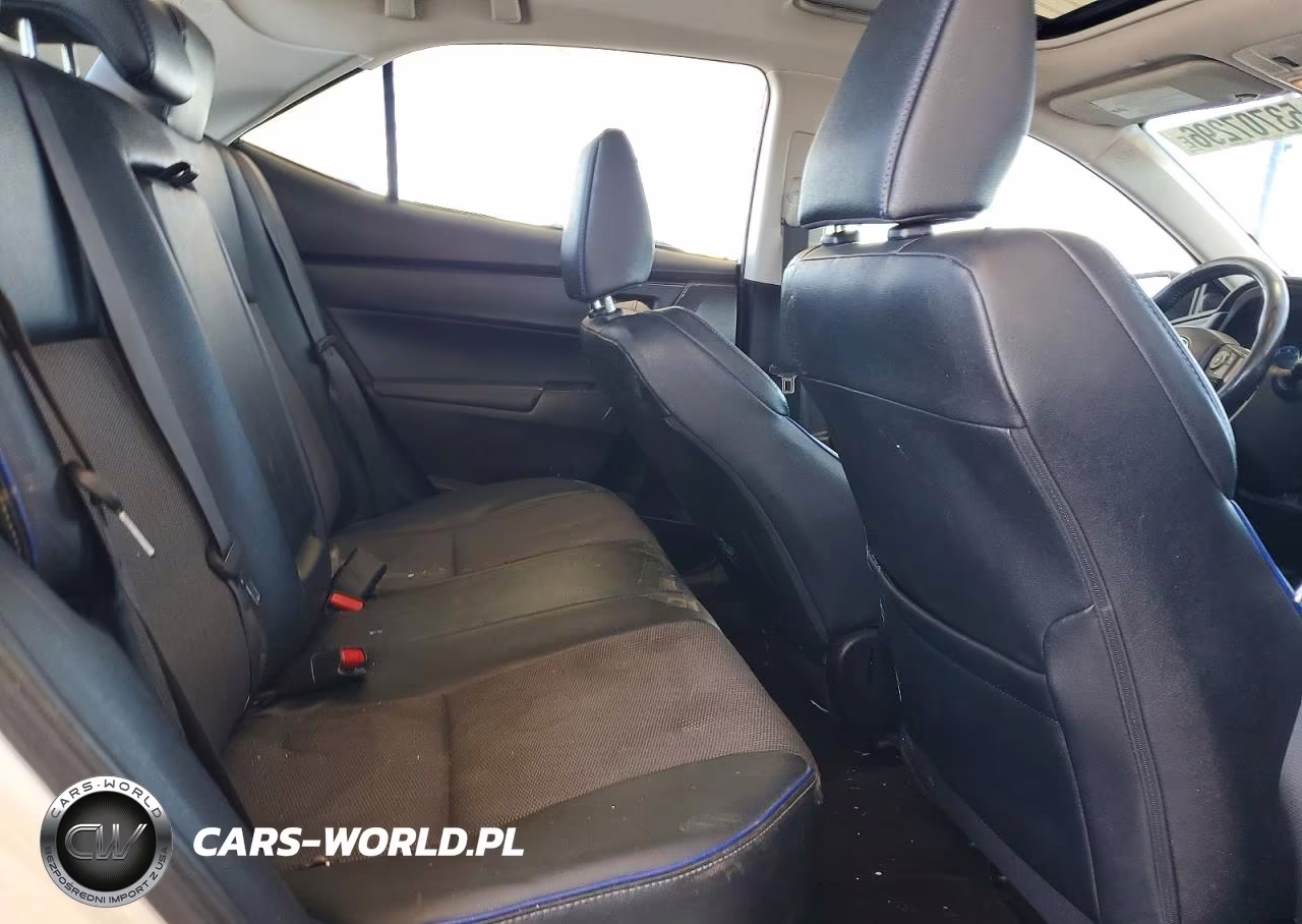 2018 Toyota Corolla Se VIN:5YFBURHE1JP847120 - 10