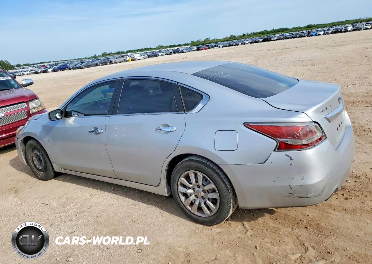 2015 Nissan Altima 2.5 S VIN:1N4AL3AP0FN385084 - 2