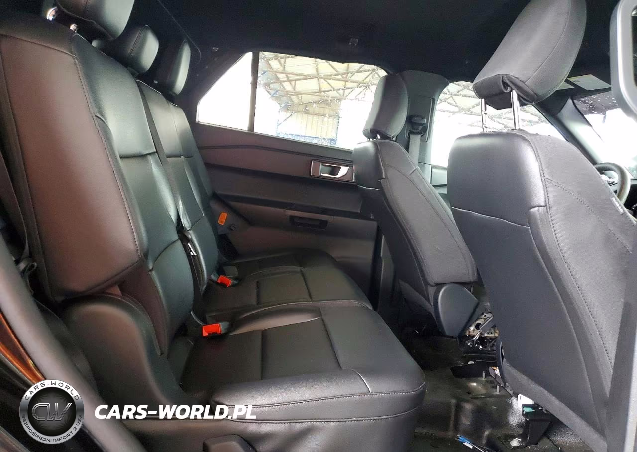 2024 Ford Explorer Police Interceptor VIN:1FM5K8AC1RGA68296 - 10