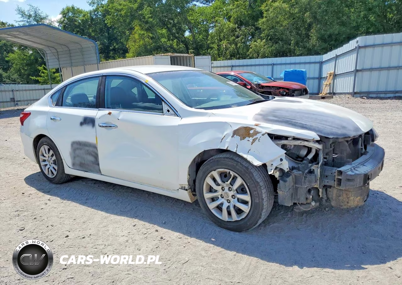 2016 Nissan Altima 2.5 S VIN:1N4AL3AP6GC175134 - 4
