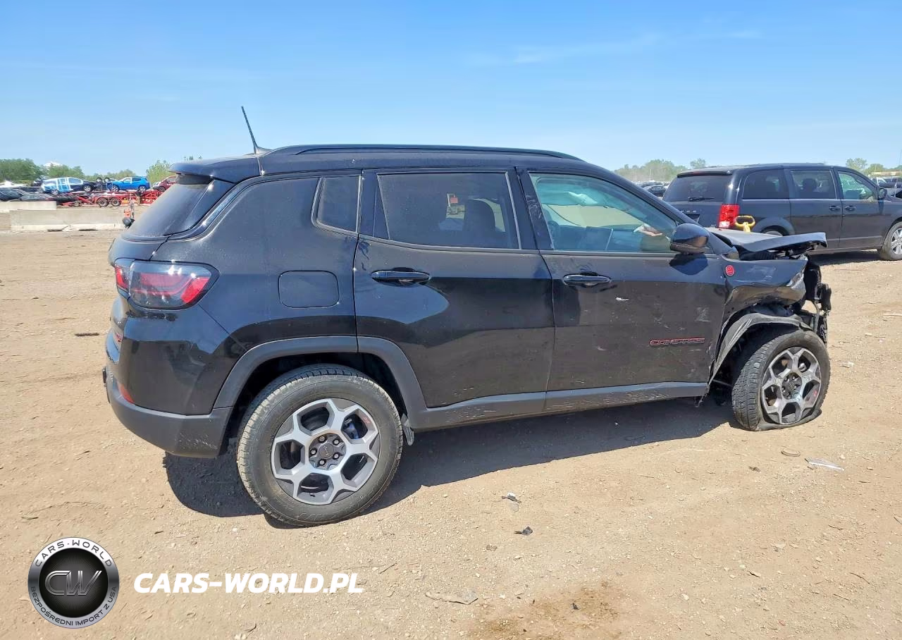 2022 Jeep Compass Trailhawk VIN:3C4NJDDB3NT227327 - 3