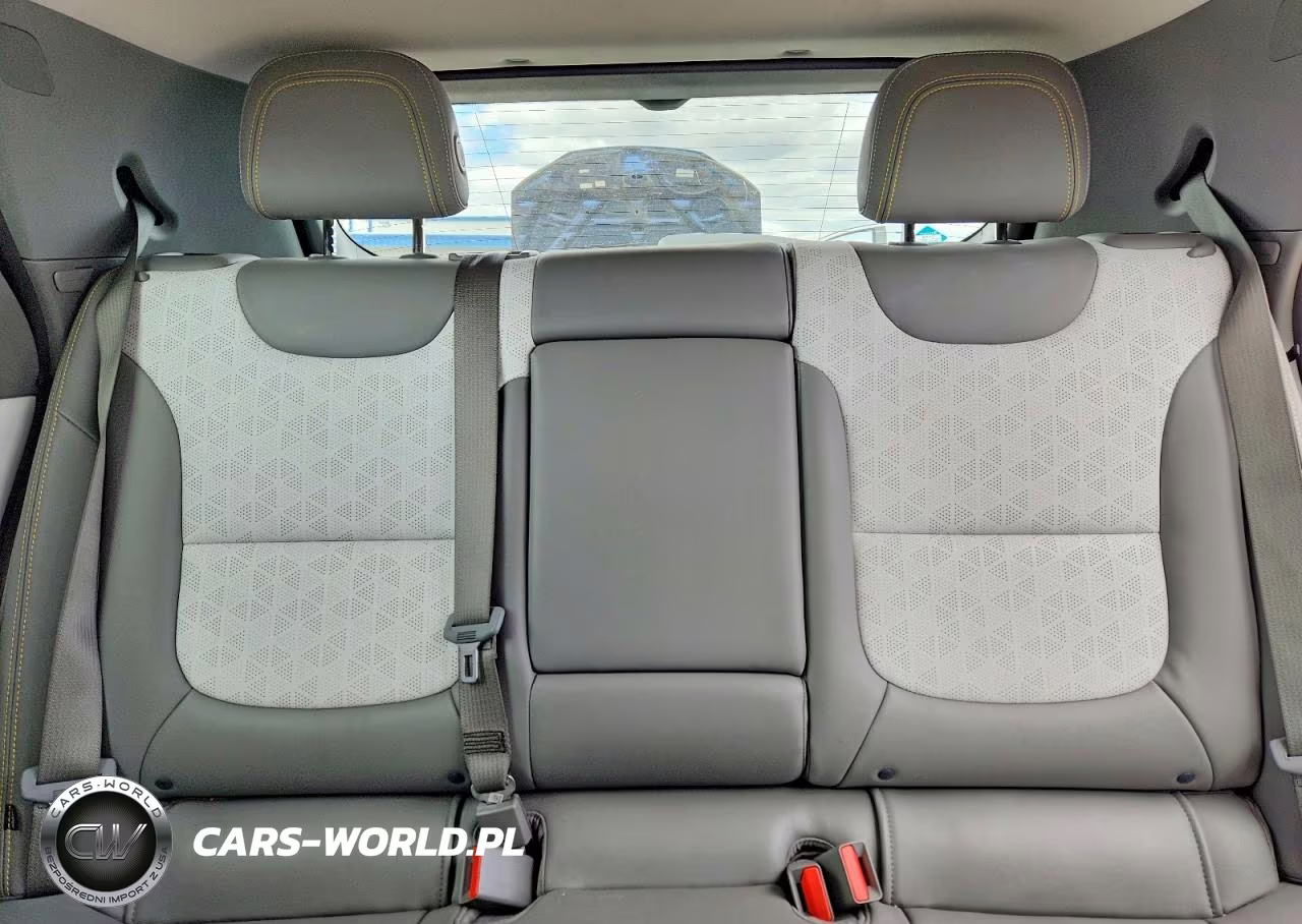 2023 Chevrolet Bolt Euv Premier VIN:1G1FZ6S04P4178473 - 10