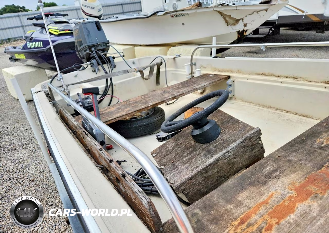 1975 Boston Whaler Boat VIN:BWCB3455M75H - 9