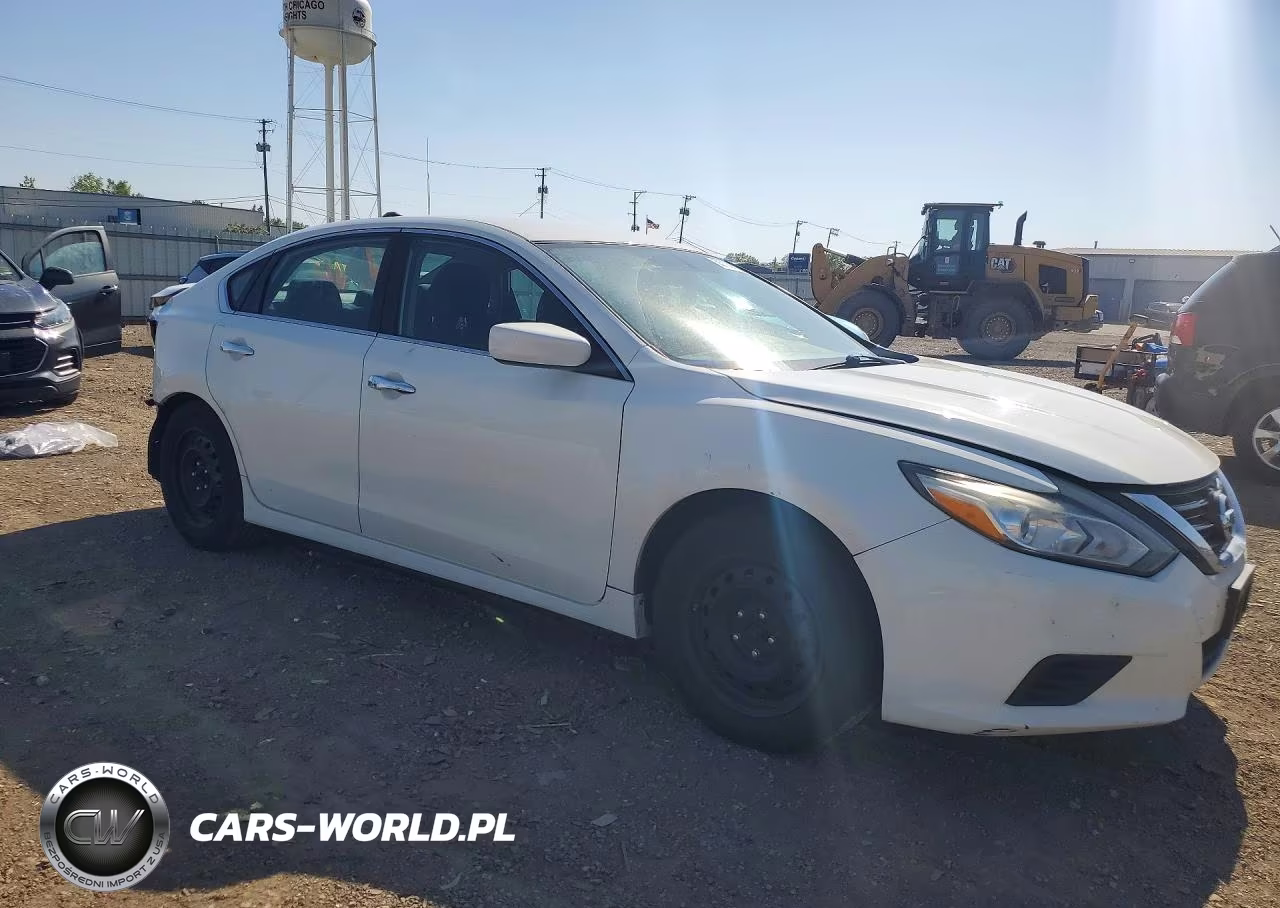 2016 Nissan Altima 2.5 S VIN:1N4AL3AP1GC255845 - 4