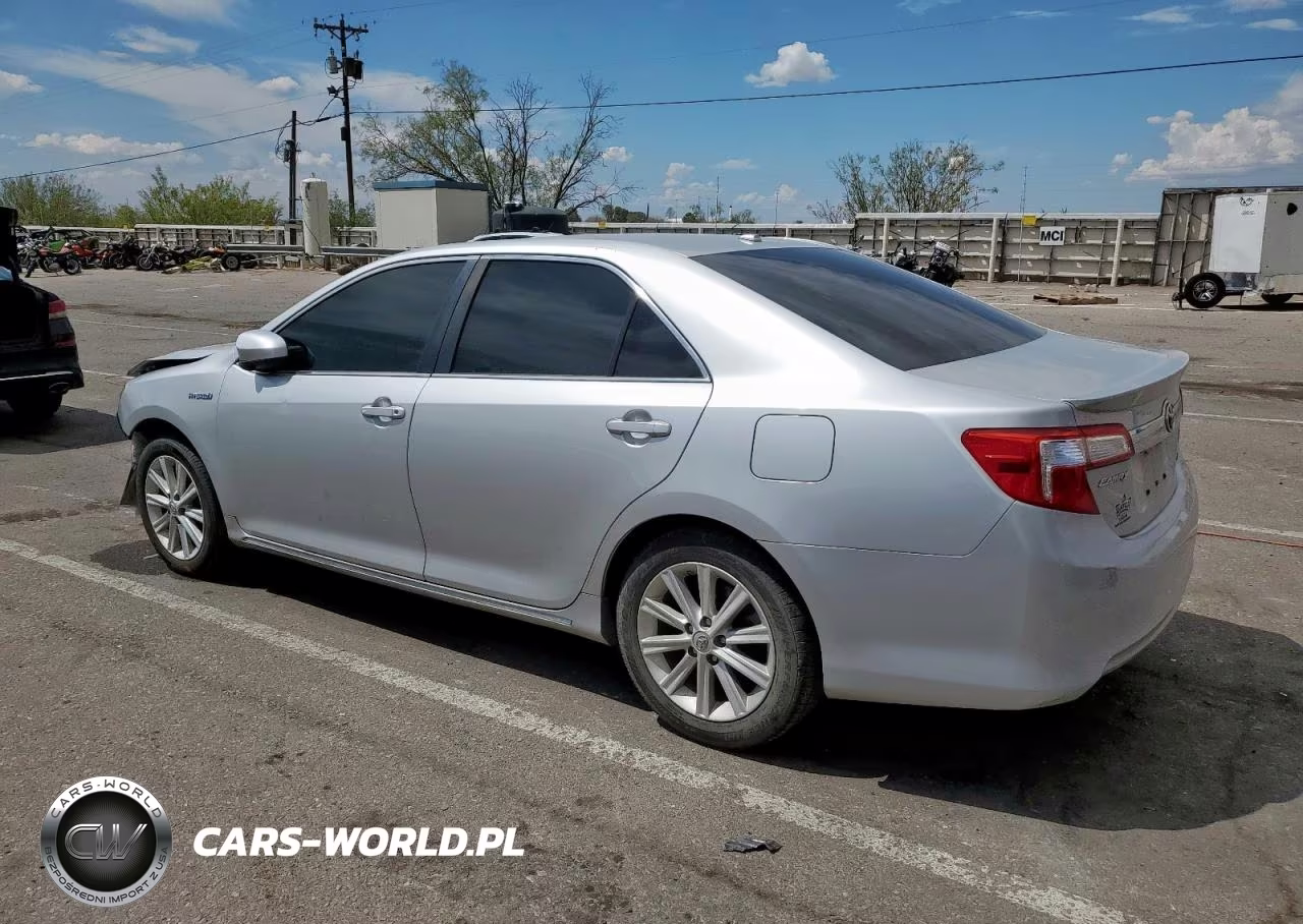 2013 Toyota Camry Hybrid VIN:4T1BD1FKXDU073057 - 2