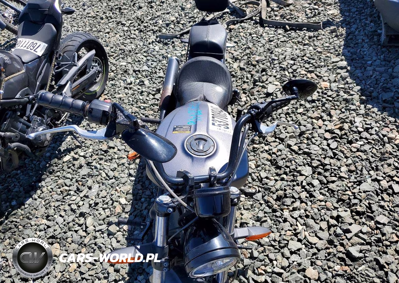 2017 Victory Motorcycles Octane VIN:5VPFTB001H3001912 - 5