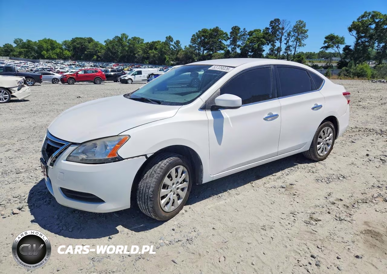 2014 Nissan Sentra S – zdjęcie 1 z 12