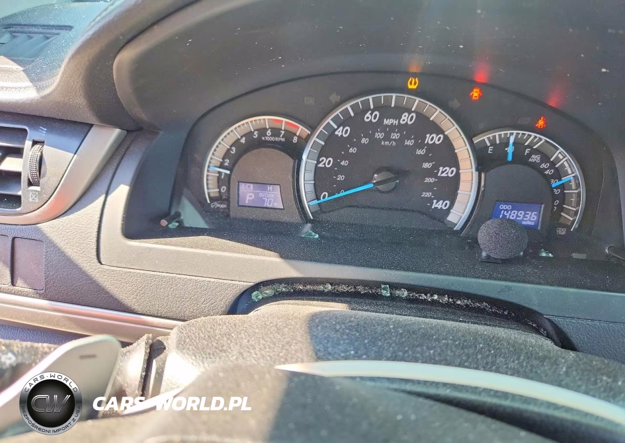 2014 Toyota Camry Se VIN:4T1BF1FK3EU410180 - 9