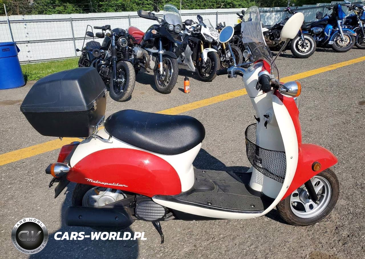 2005 Honda Metropolitan