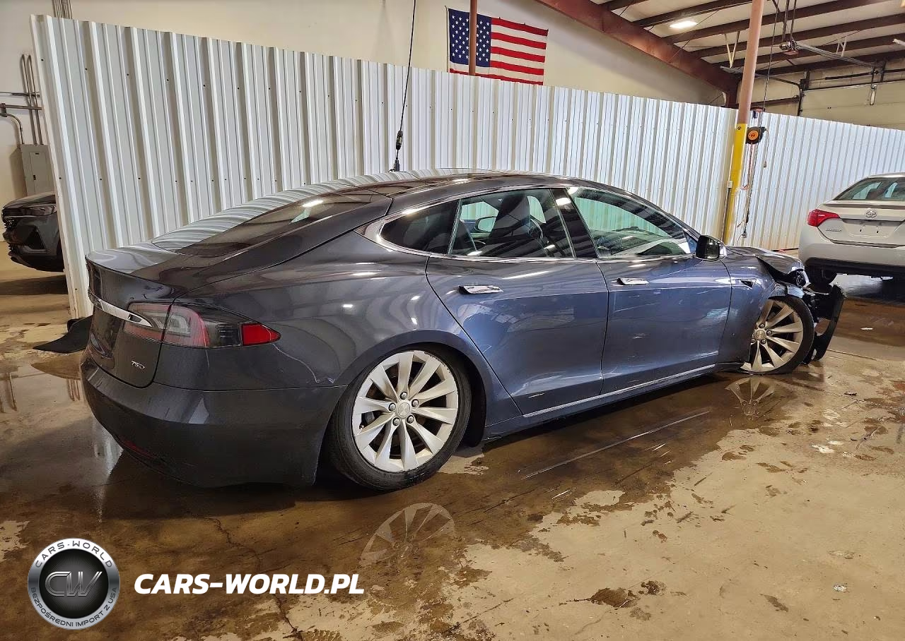2016 Tesla Model S VIN:5YJSA1E22GF166893 - 3